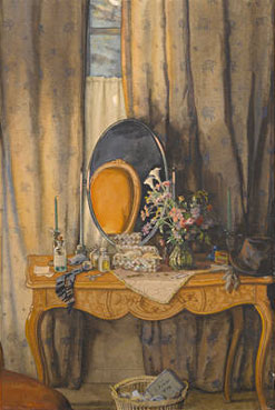 A lady`s dressing table