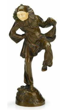 Continental chryselephantine figure of a jester